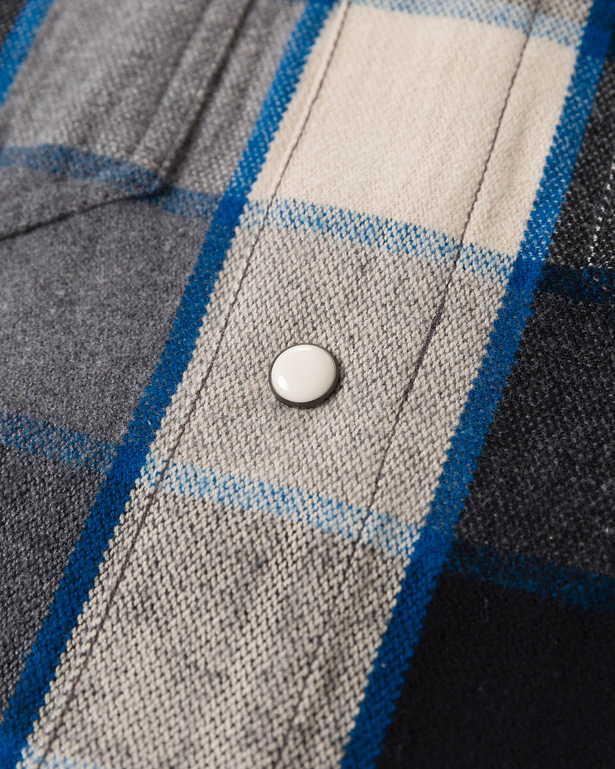 FLANNEL SHIRT CAT® WWR DESIGNED BY AVERY RANCH - Image 9
